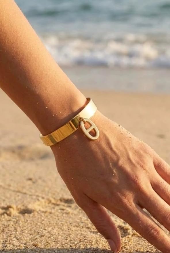 Women's Gold Bangle Bracelet – Stainless Steel