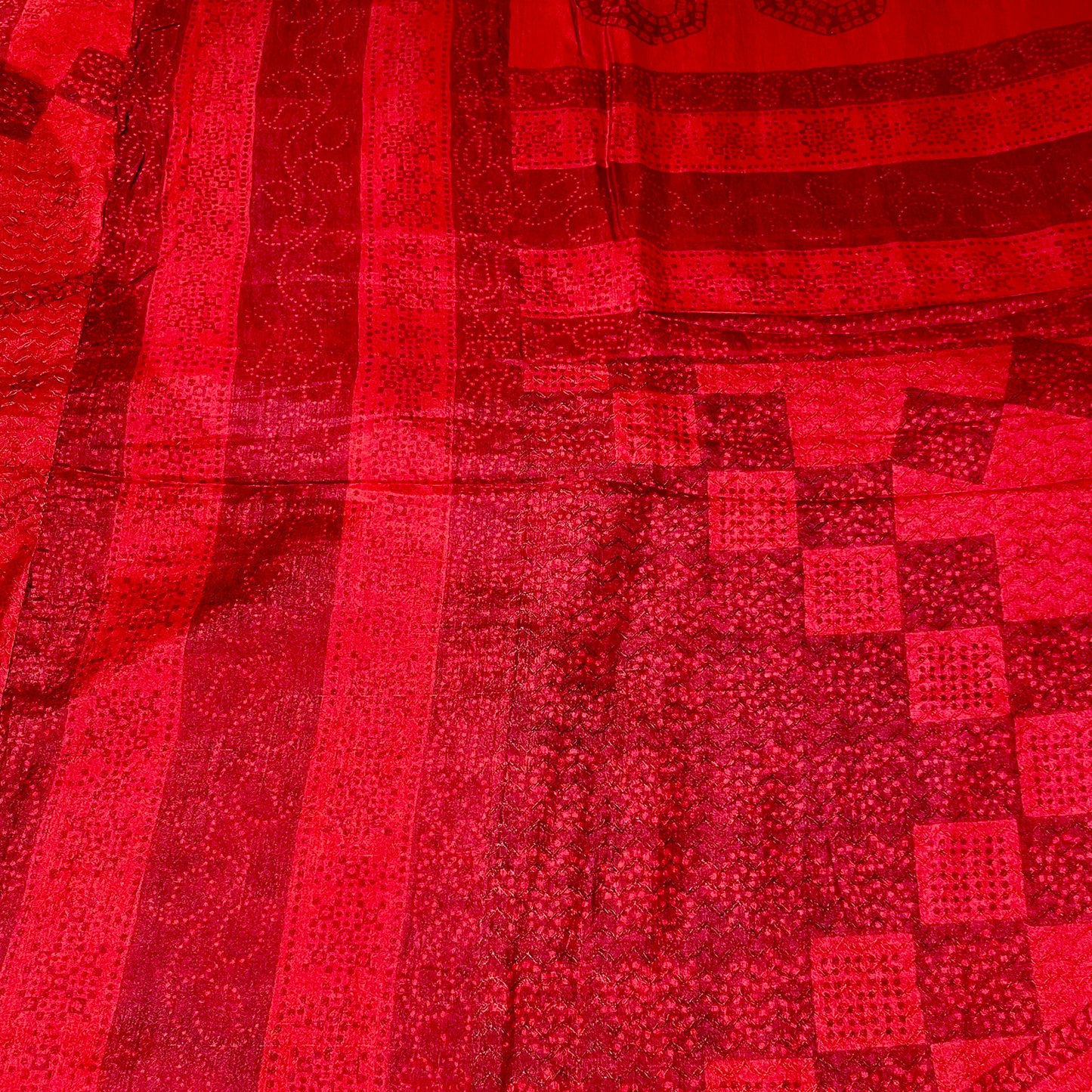 Silk Square Palm - 4 Patches + 4 red / burgundy Tassels