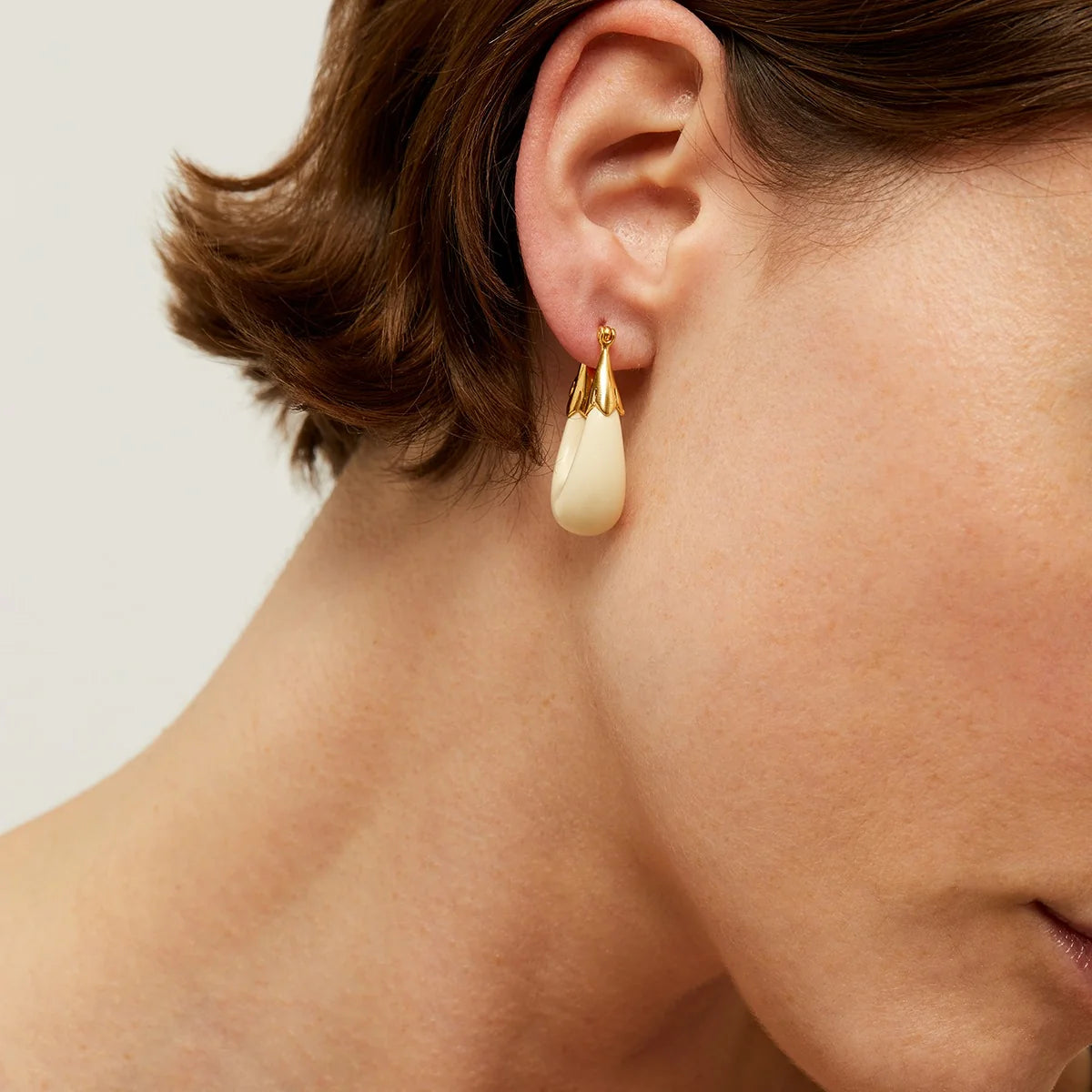 Boucles d'oreilles Gas Bijoux -  Écume petit modèle or / acétate Ivoire